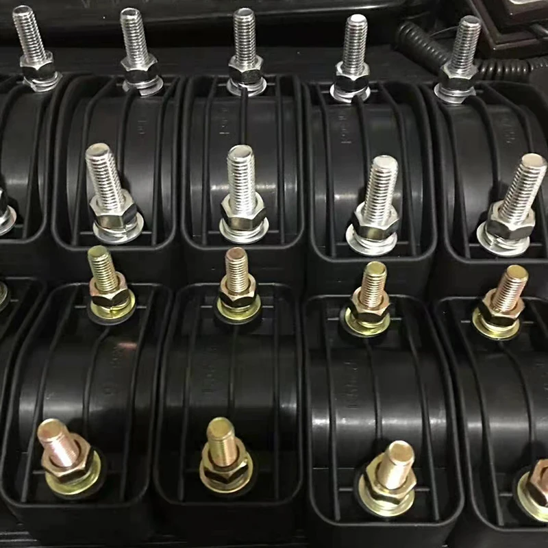 Устойчивы к ультрафиолетовому излучению стекло-стекловолокном полиамида один трилистника кабельные зажимы и бутсы K36-52