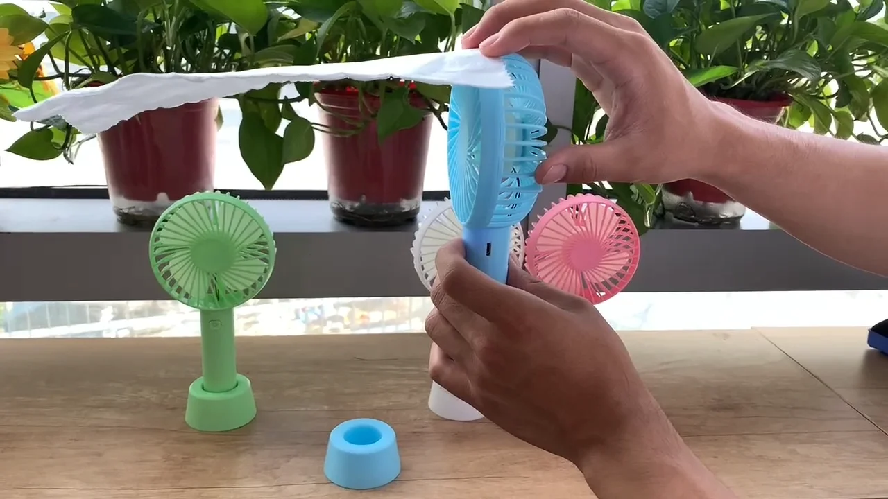 Wholesale Bulk Custom Electric Battery Powered Mini Small Handheld Fans