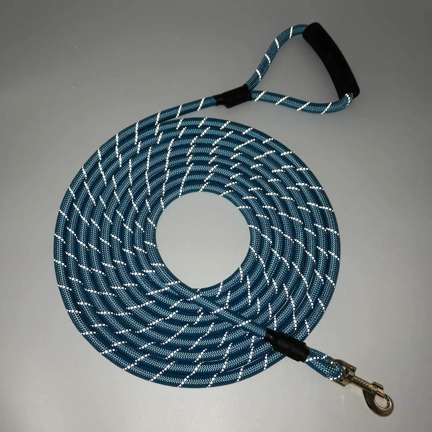 Strong Nylon Metal Joint Dog Rope Lead Climbing Rope Dog Leash With