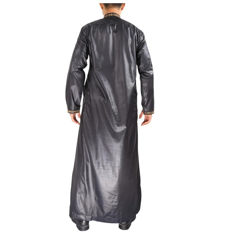 2024 Men Saudi Style Breathable Thobe Solid Color Highest Quality in Dubai Wholesale Market Inspired by Islam