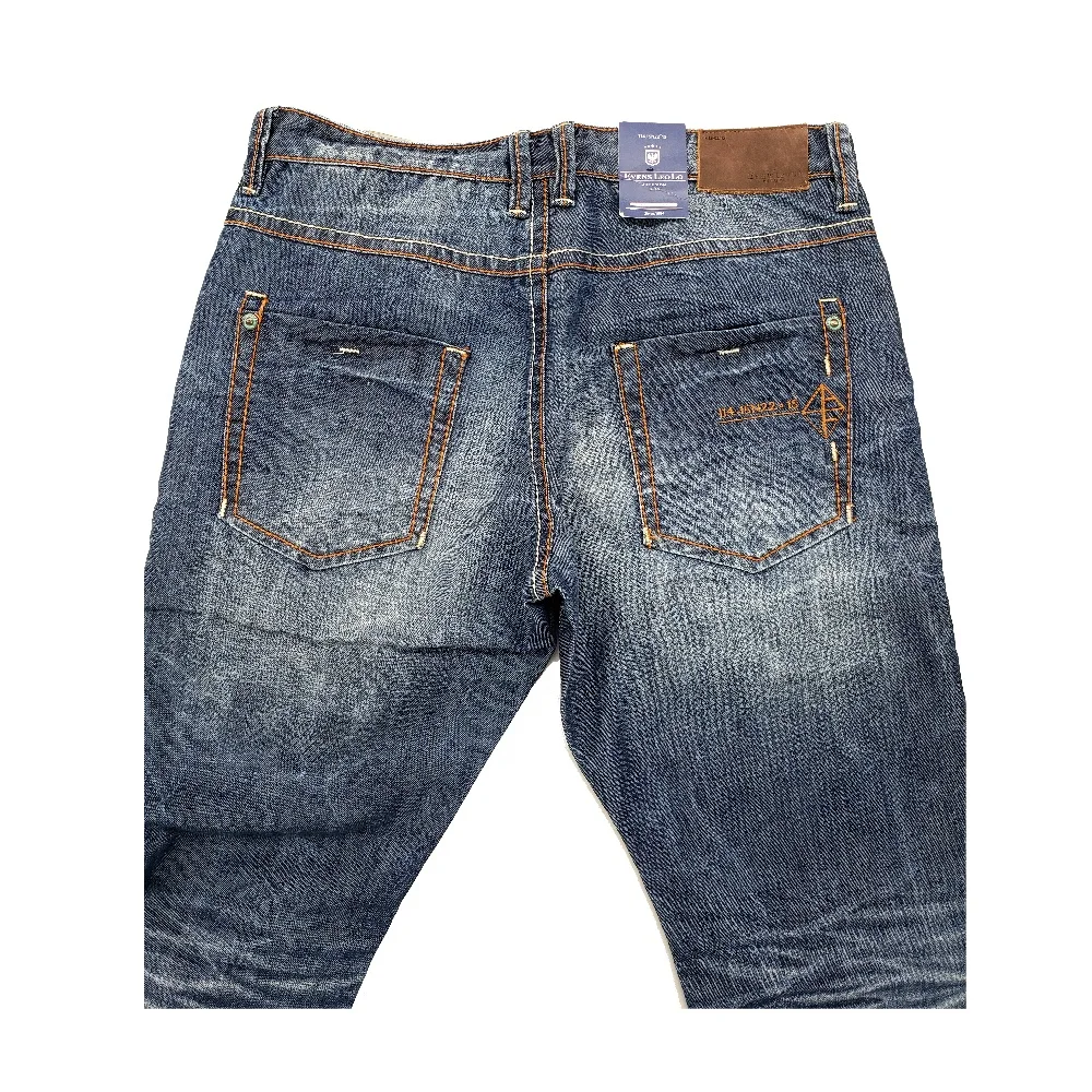 levis 98 cotton 2 elastane