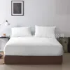 Sábana bajera de felpa blanca pura