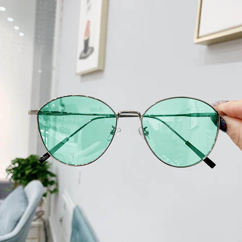 Shop Our 2025 Sunglasses Collection for Women Trendy Stylish