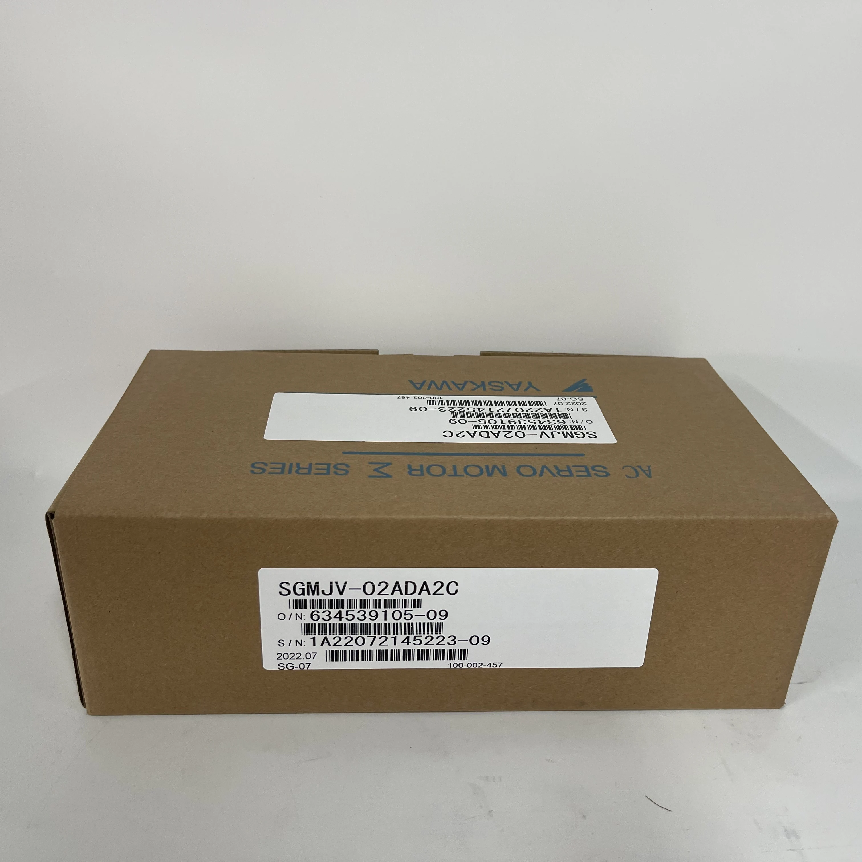 YASKAWA AC Servo Motor SGMJV-02ADA2C YASKAWA AC Servo Motor SGMJV-02ADA2C