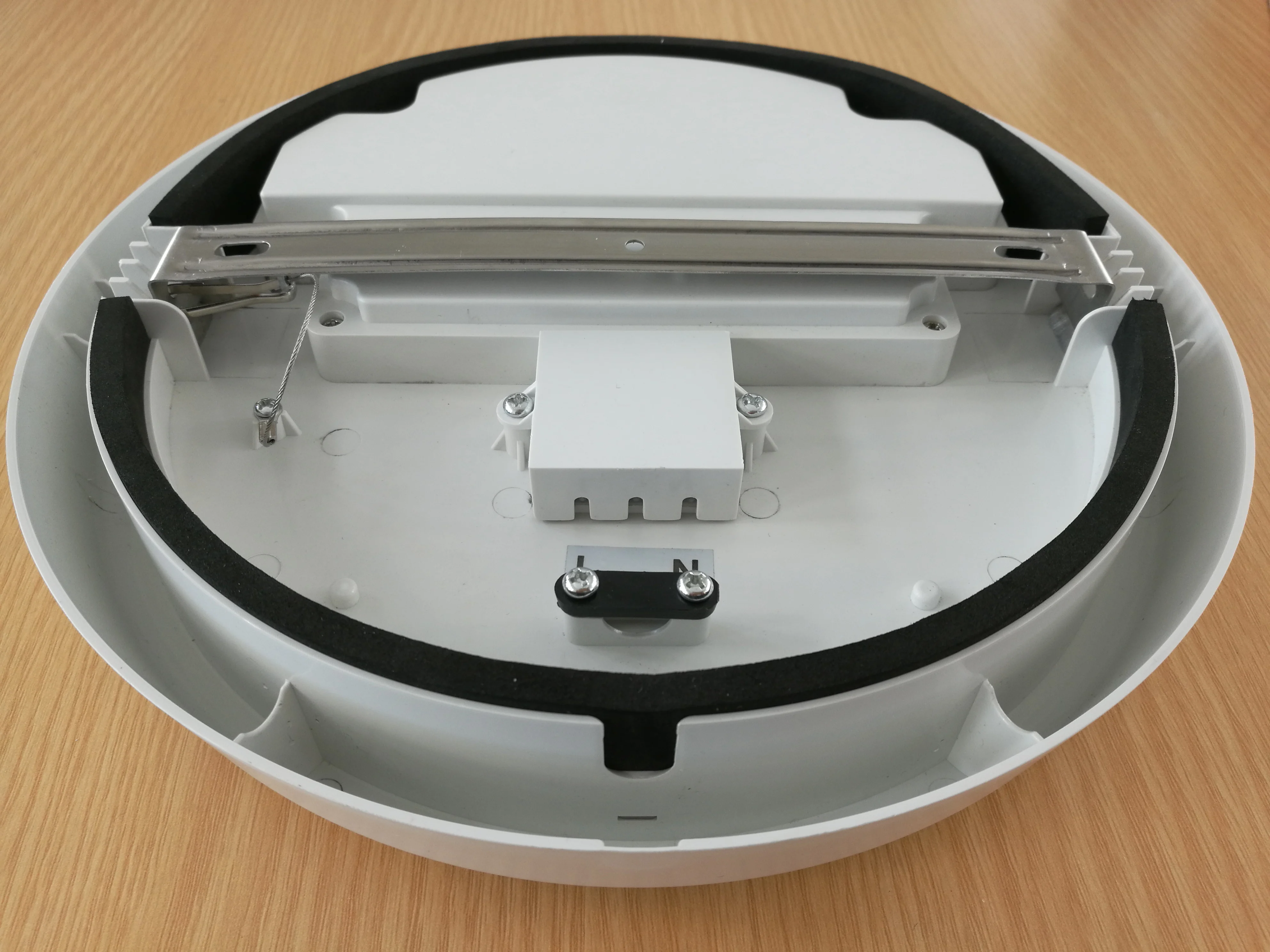 25 Вт IP54 IK10 водонепроницаемый пластиковый домашний потолочный светильник для