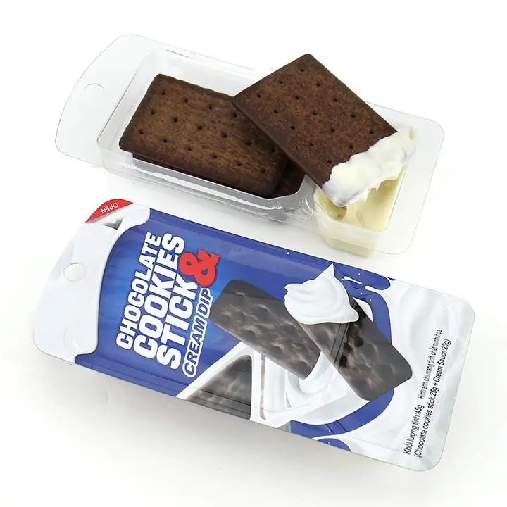 choco biscuits with cream