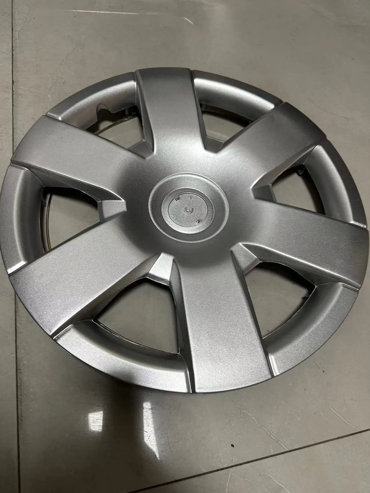 42602-26010用自動車部品ホイールキャップ| Alibaba.com