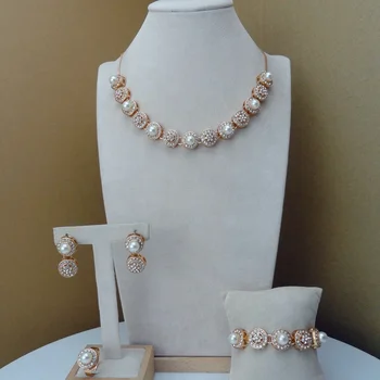 New Arrival Costume Elegant Designs Gold Plated Pearl Jewelry for Women Jewelry Sets FHK8005