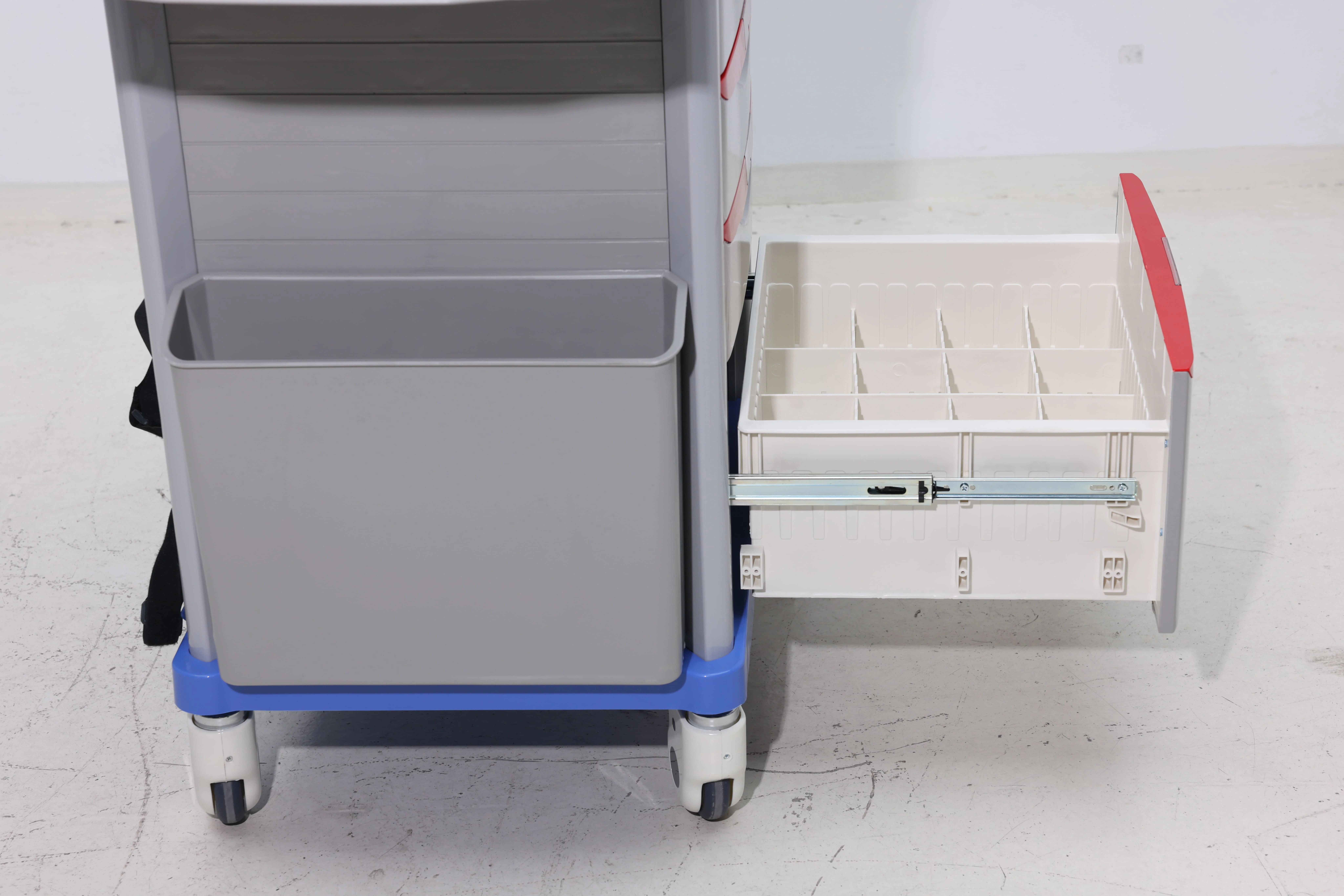SWAT Grade Modern Medical Evacuation Cart Hospital Living Room Use Low-Profile Impact-Resistant Surface Rapid-Access 2