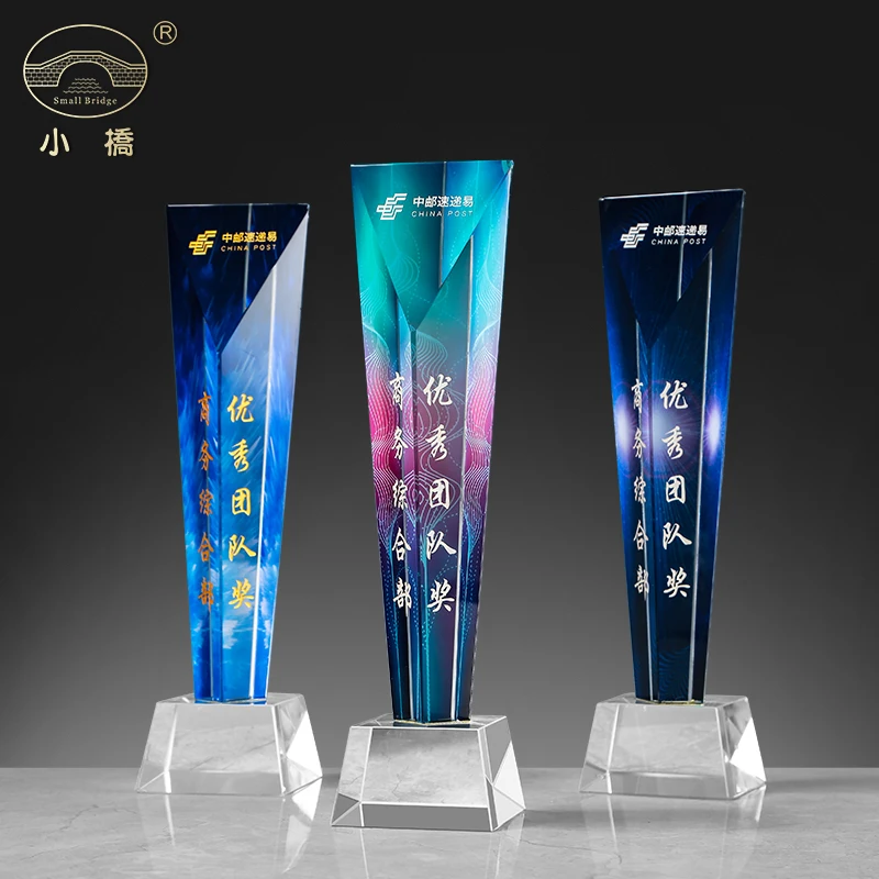 Cheap wholesale crystal glass trophy Customized Individual Name Engraved blank Crystal Award Trophy