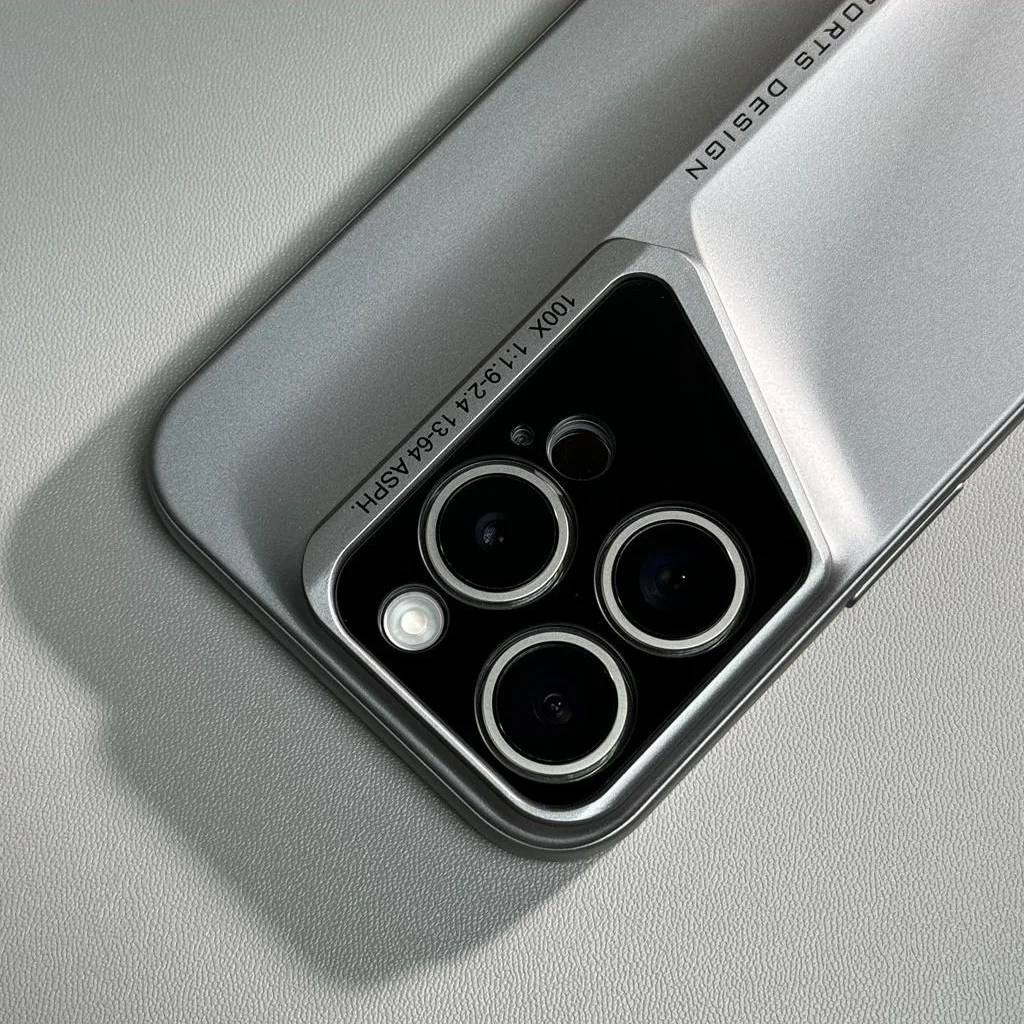 Slim Fit Exquisite Personality Cool Shockproof Wireless Charging Phone Cover for iphone 14 15 16 Pro Max case