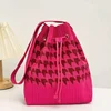 Houndstooth Rose Red