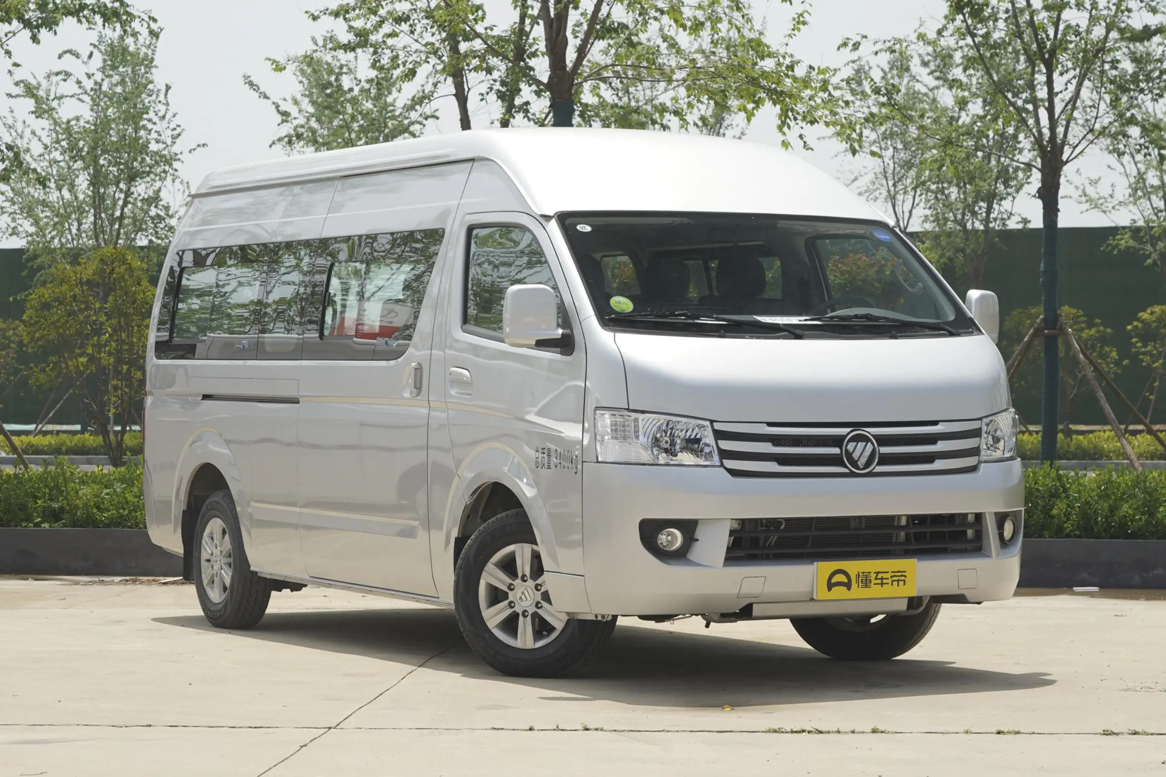 Chinese Diesel Foton View Cs2 Buses Cargo Mini Van 18 Passager Minibus ...