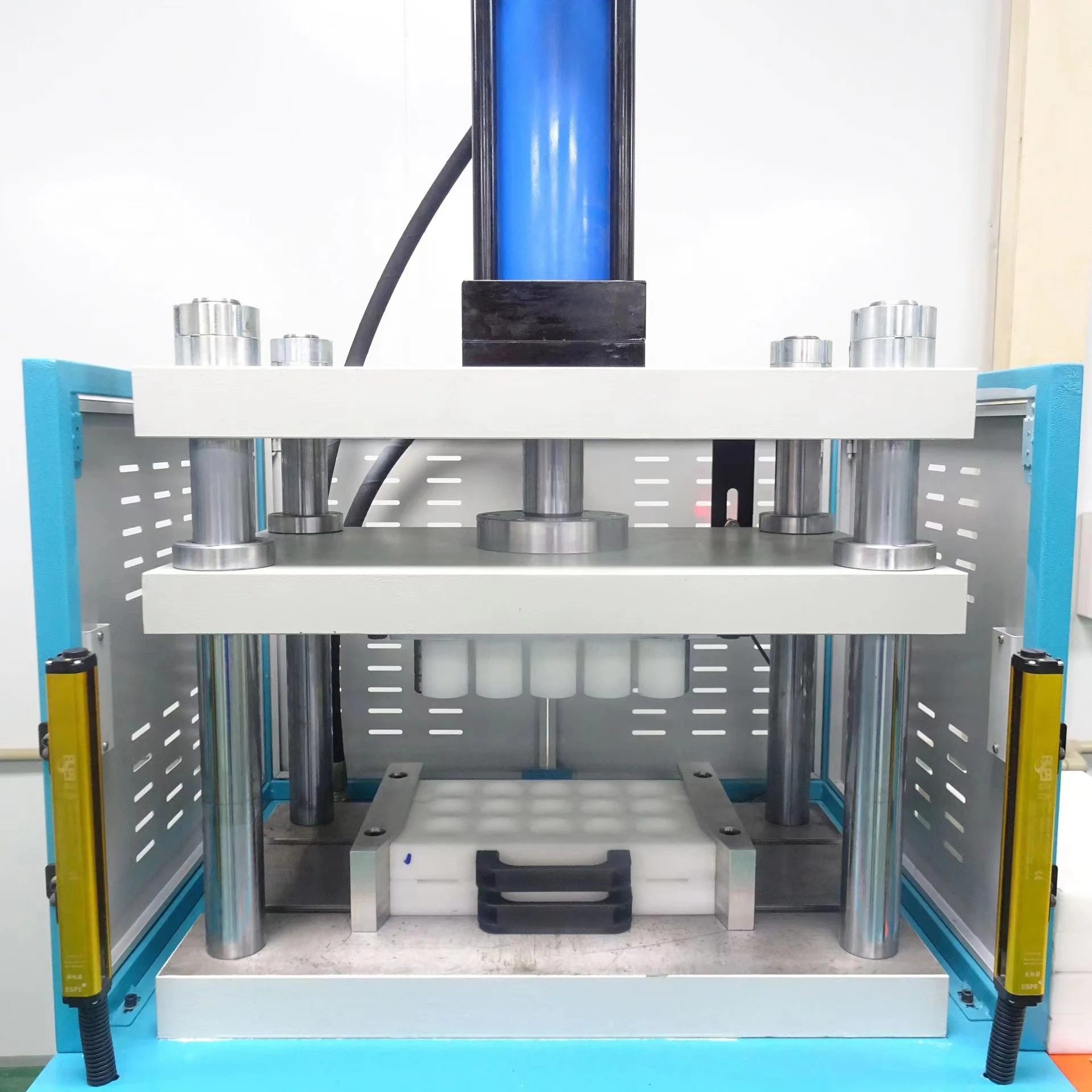 Bath Bomb Press Machine Making Beautiful Bath Product Designs