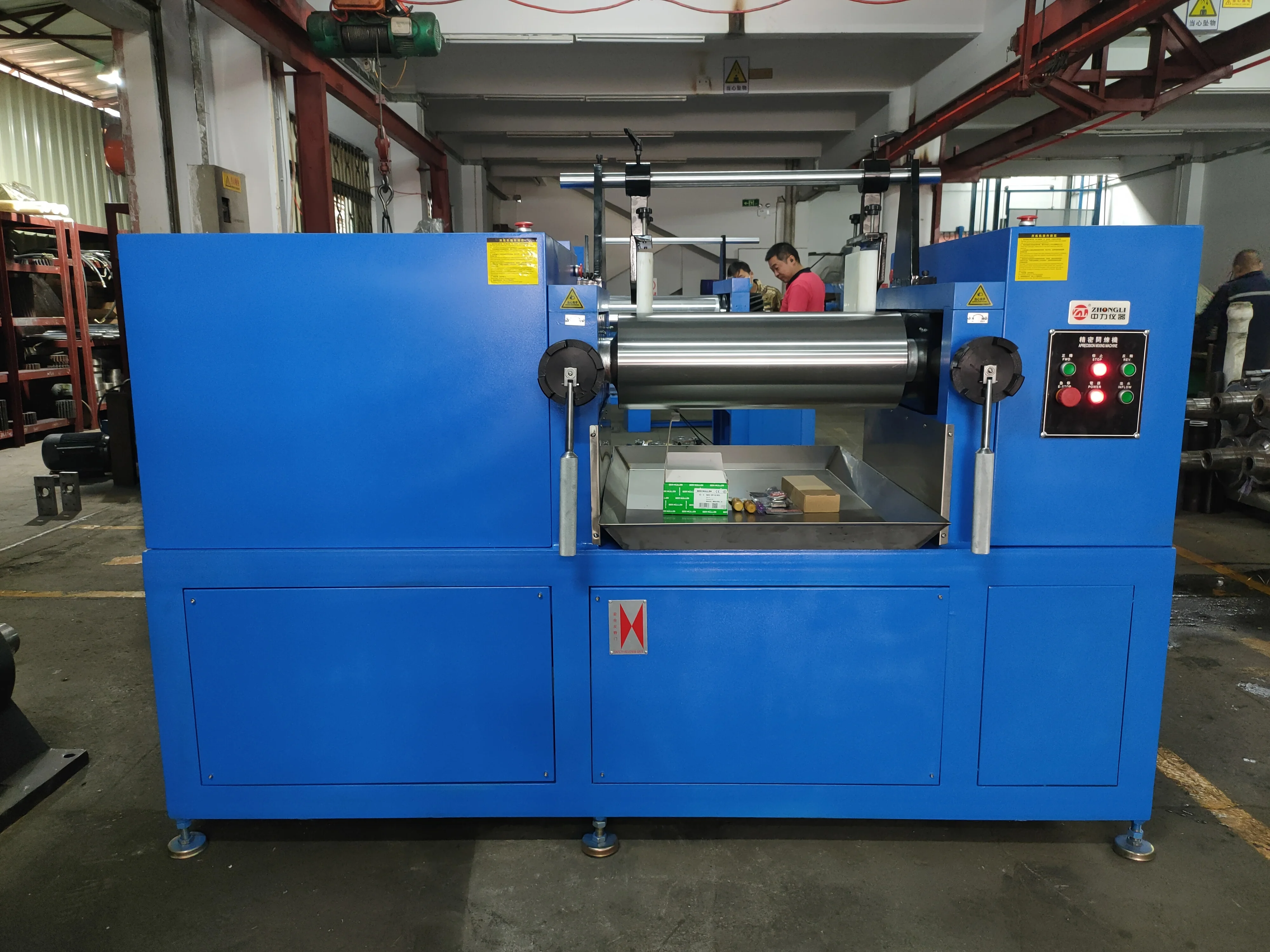 Laboratory Scale PE PP PVC EVA ABS Silicone Rubber Open Two Roll Milling Equipment