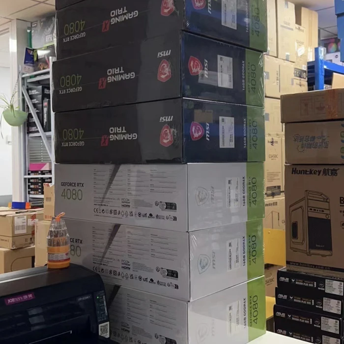 4080 16GB SUPRIM X 17.jpg