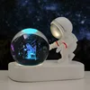 Astronauta amado - pequeño príncipe rosa - luz colorida