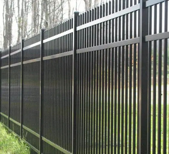 Wholesale Galvanized 6ftx8ft Metal Tube Anti Rust Security Steel Fence with  Black Powder Coated Wrought Garden Fence Outdoor