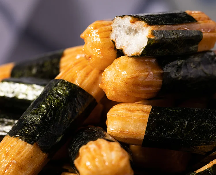 Japanese seaweed crispy rolled rice cracker snack non-fried sticky rice puffed food factory