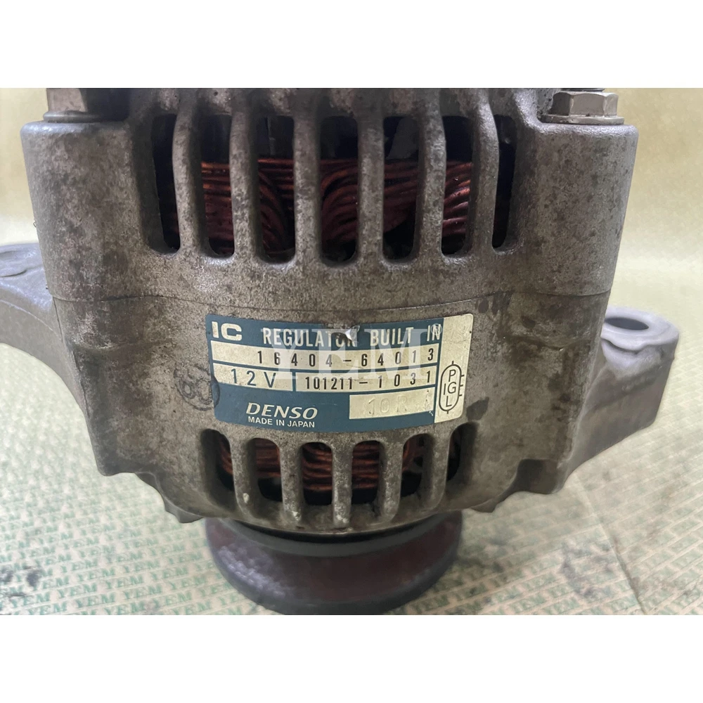 D1803オルタネーター16404-64013クボタディーゼルエンジン用