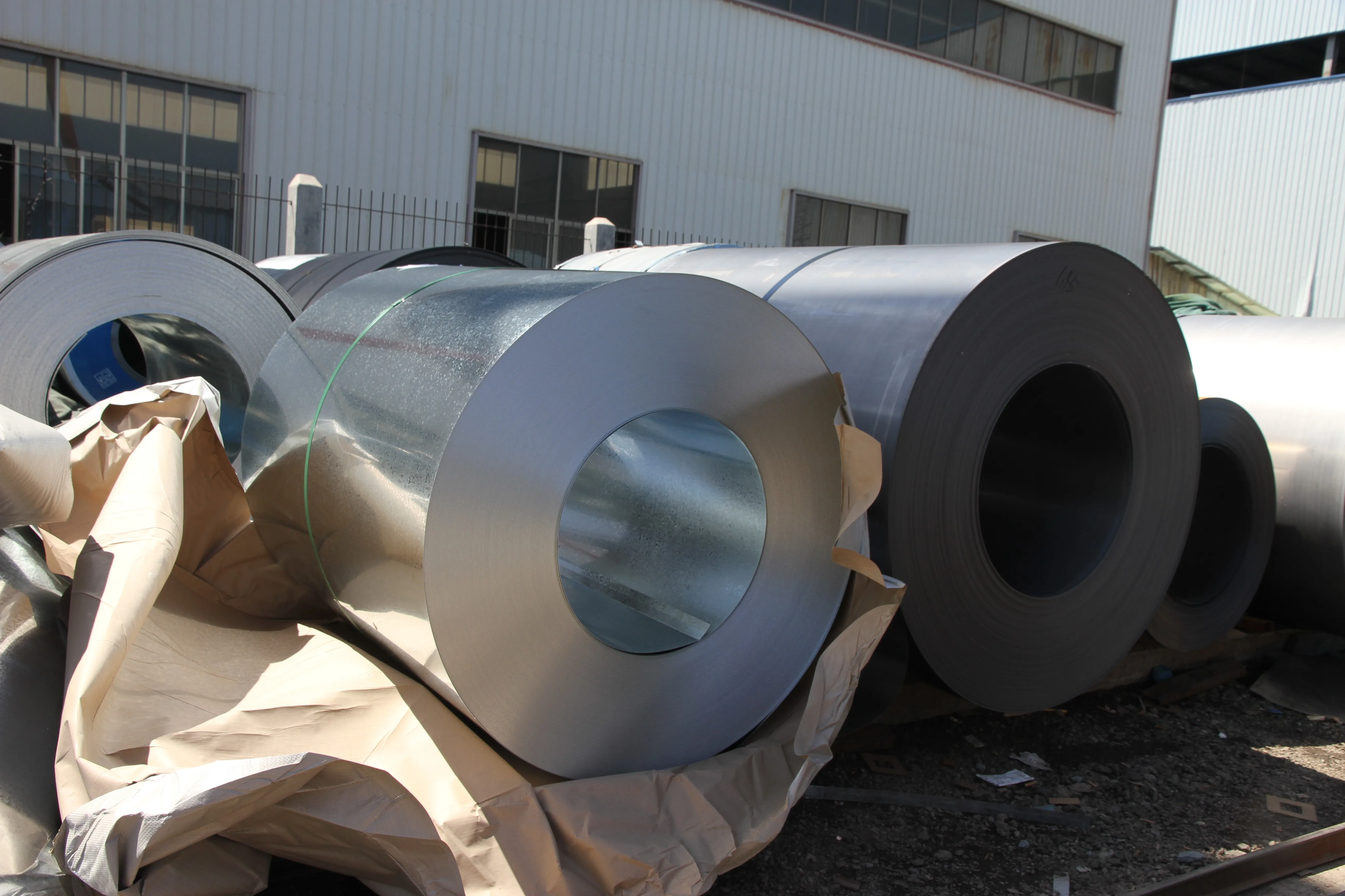 Galvanized Steel Coil Dx51d G550 Z22 Z40 Z60 120g Z150 Z180 Z275