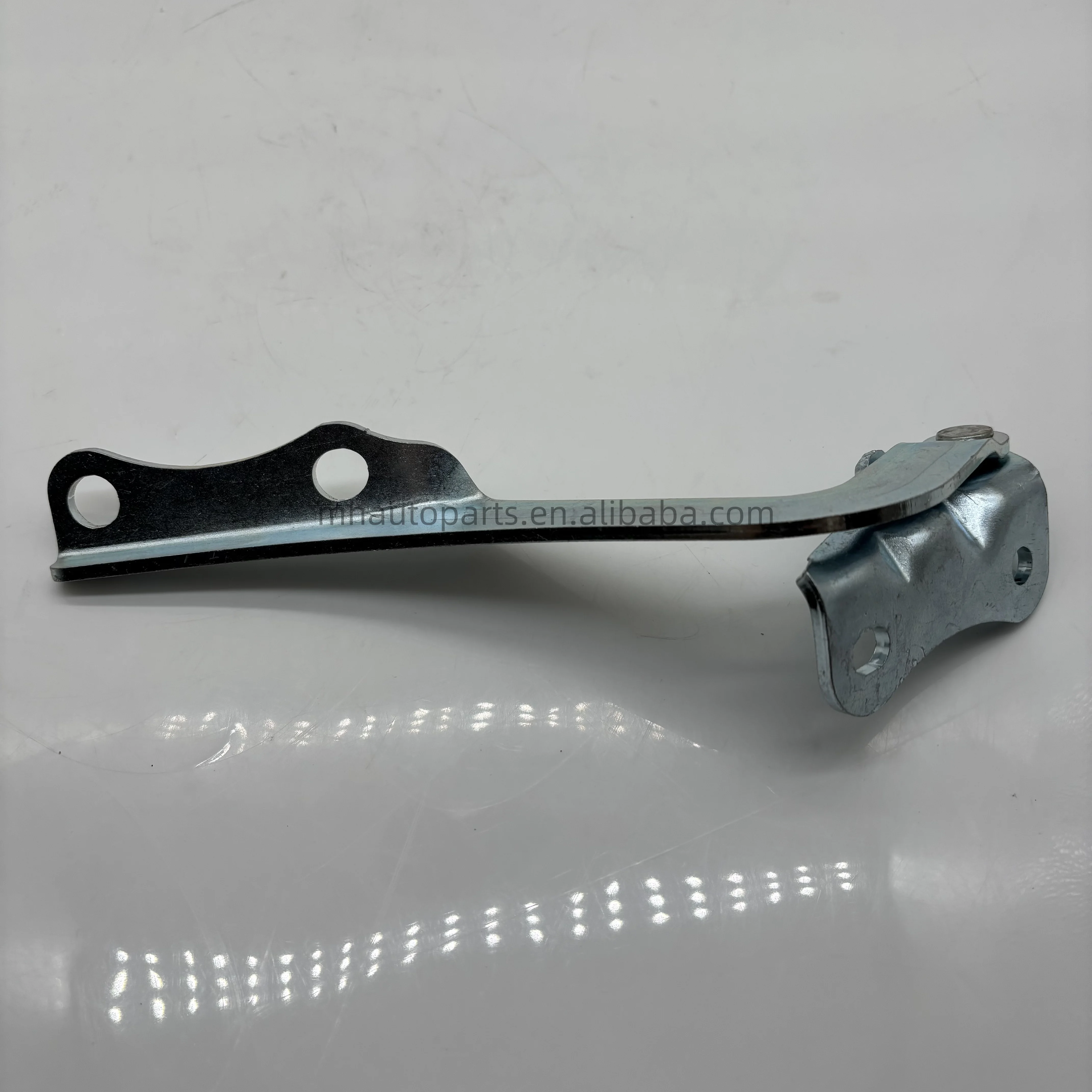 Hood Hinge 53410-60100 for Toyota Land Cruiser HZJ79