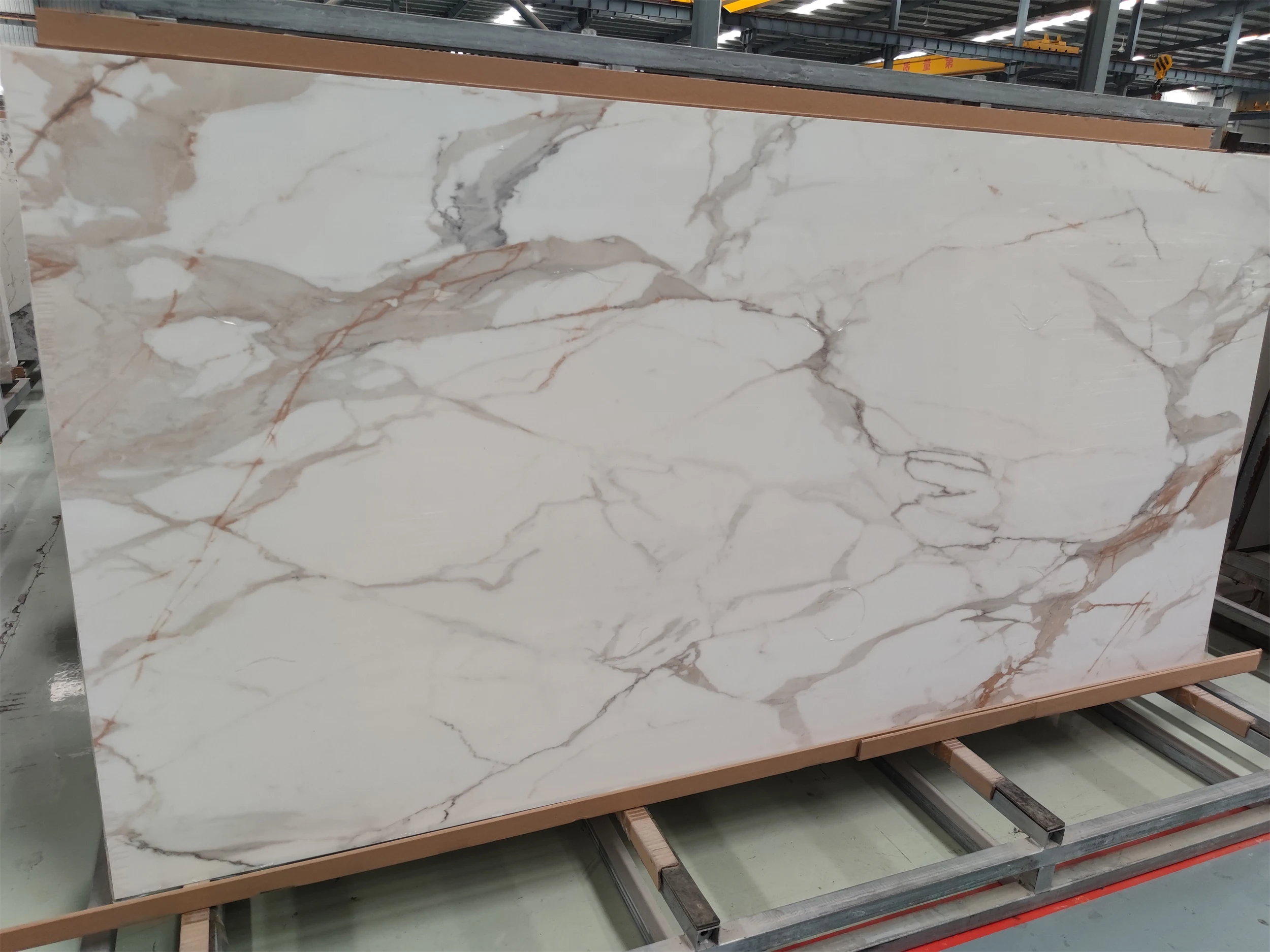 Classical Calacatta Gold Mable Sintered Stone Slab for Interior Wall and Floor