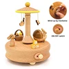 Carillon in legno a forma di bambino che dorme, colore legno