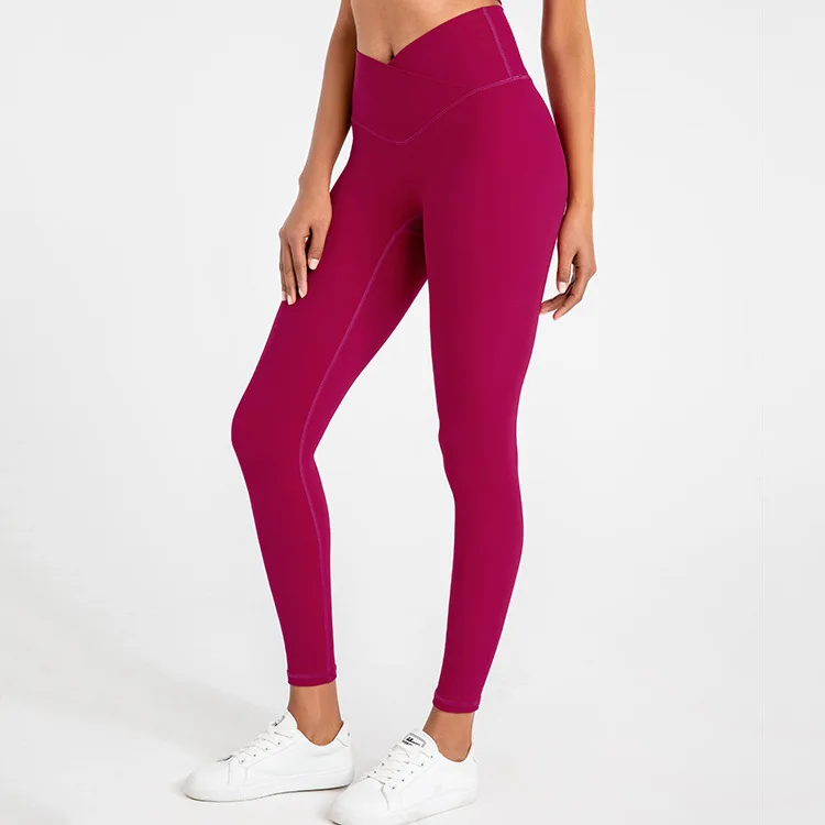LIVLOLA Activewear, Camel toe? No thank you 🙅🏻‍♀️ Walk, flow and dance  with confidence and style with our leggings today 🥰