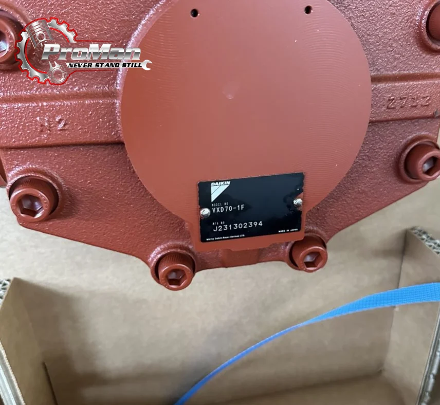 Komatsuさま専用 ZACHAGER 6736-61-1200 6736-61-1202 Water Pump for Komatsu