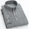 gray877