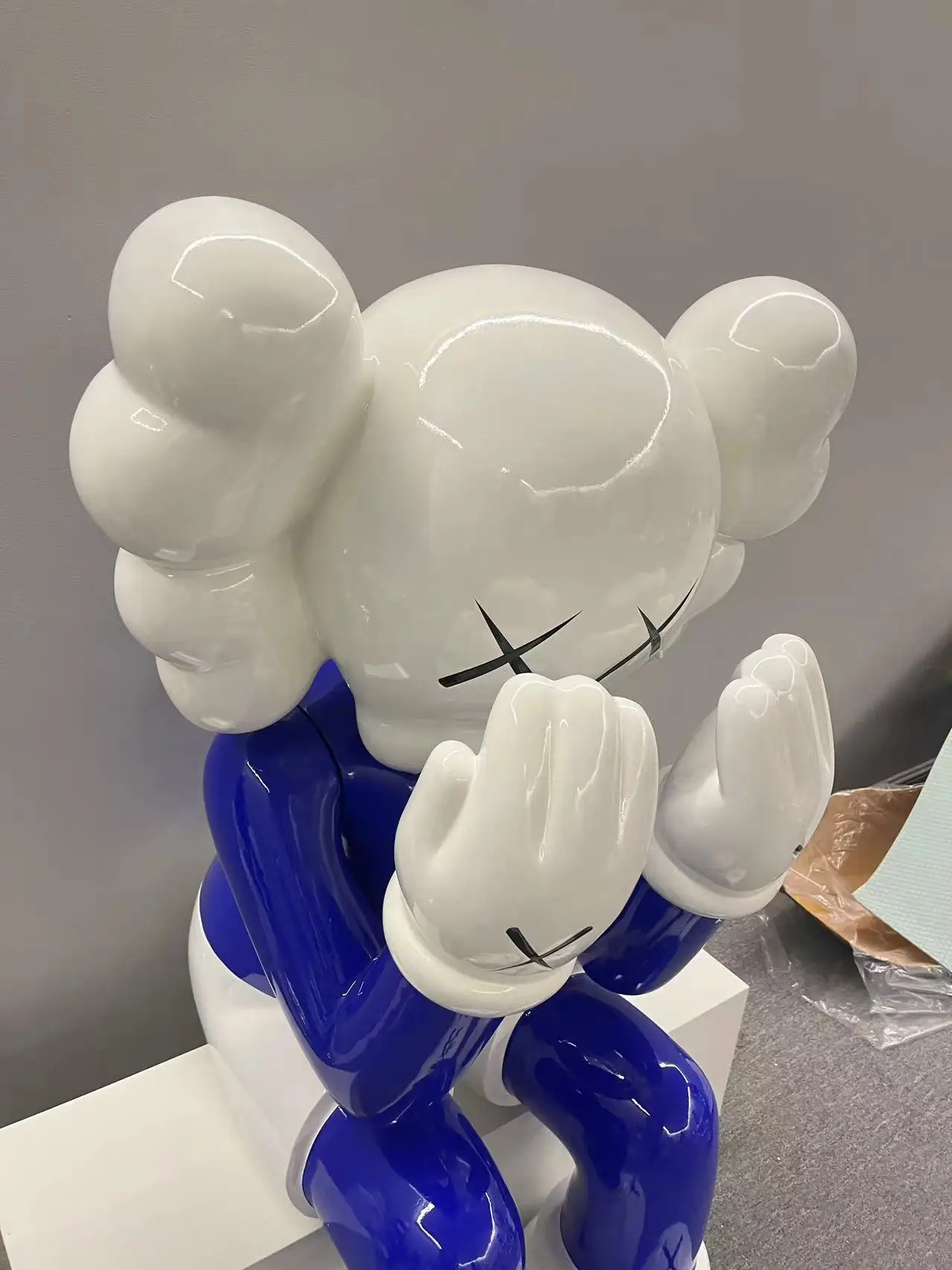 2023 New Kwas Sculpture Modern Art Sculpture Bear Brick 1000 Figures ...