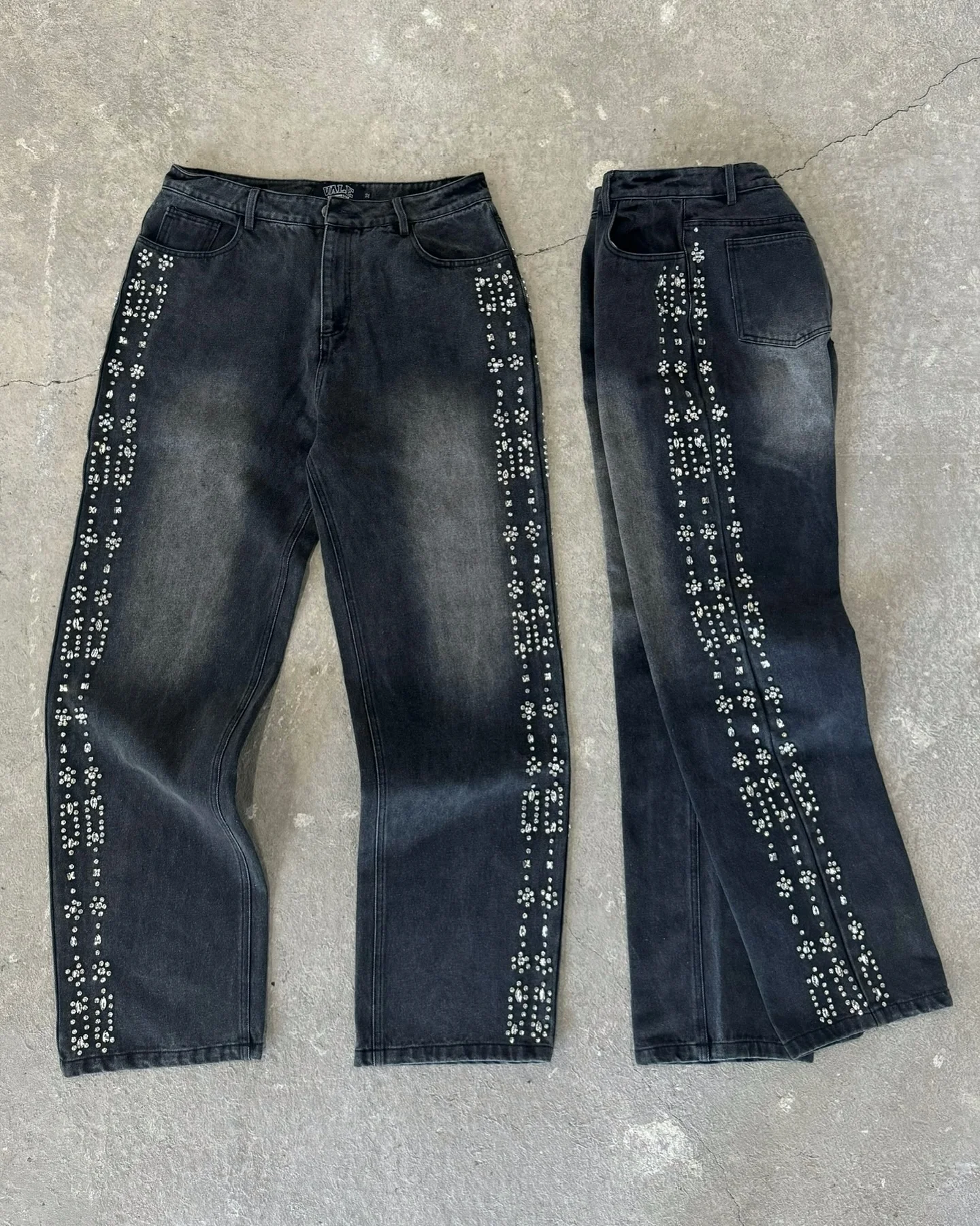 Salati Wholesale Boot Cut Wash Ripped Wide Leg Straight Distressed Flared Rhinestone Cargo Denim Jeans Pant Baggy Men Jeans gallery 3