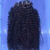 1 pezzo di capelli ricci crespi