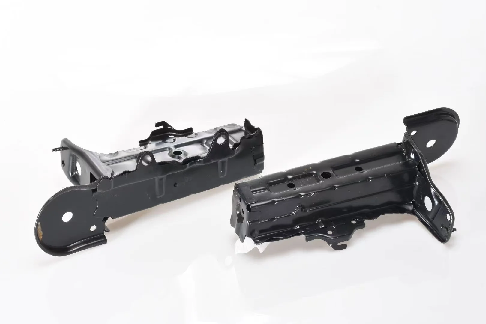 52102-06010 Front Bumper Bracket Anti-Collision Beam by Hefengyuan