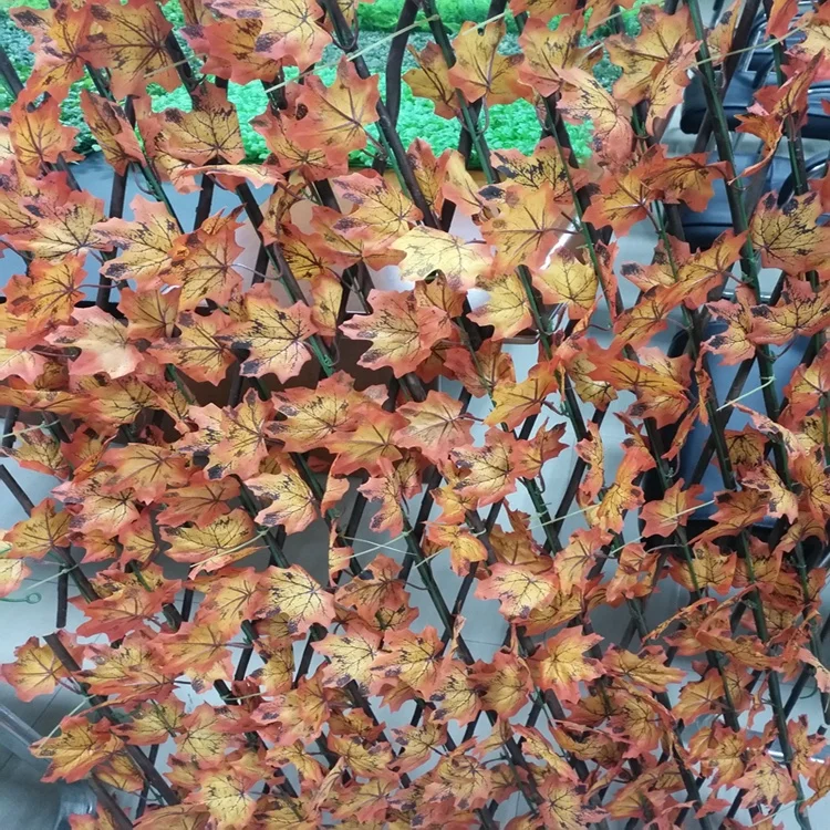 Custom Retractable Faux Ivy Leaf Vines Privacy Fences Wall Screen