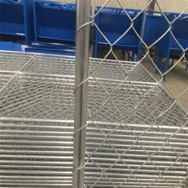 High Quality Low Price Galvanized Chain Link Metal Fence Post