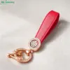 chaîne en or + rouge