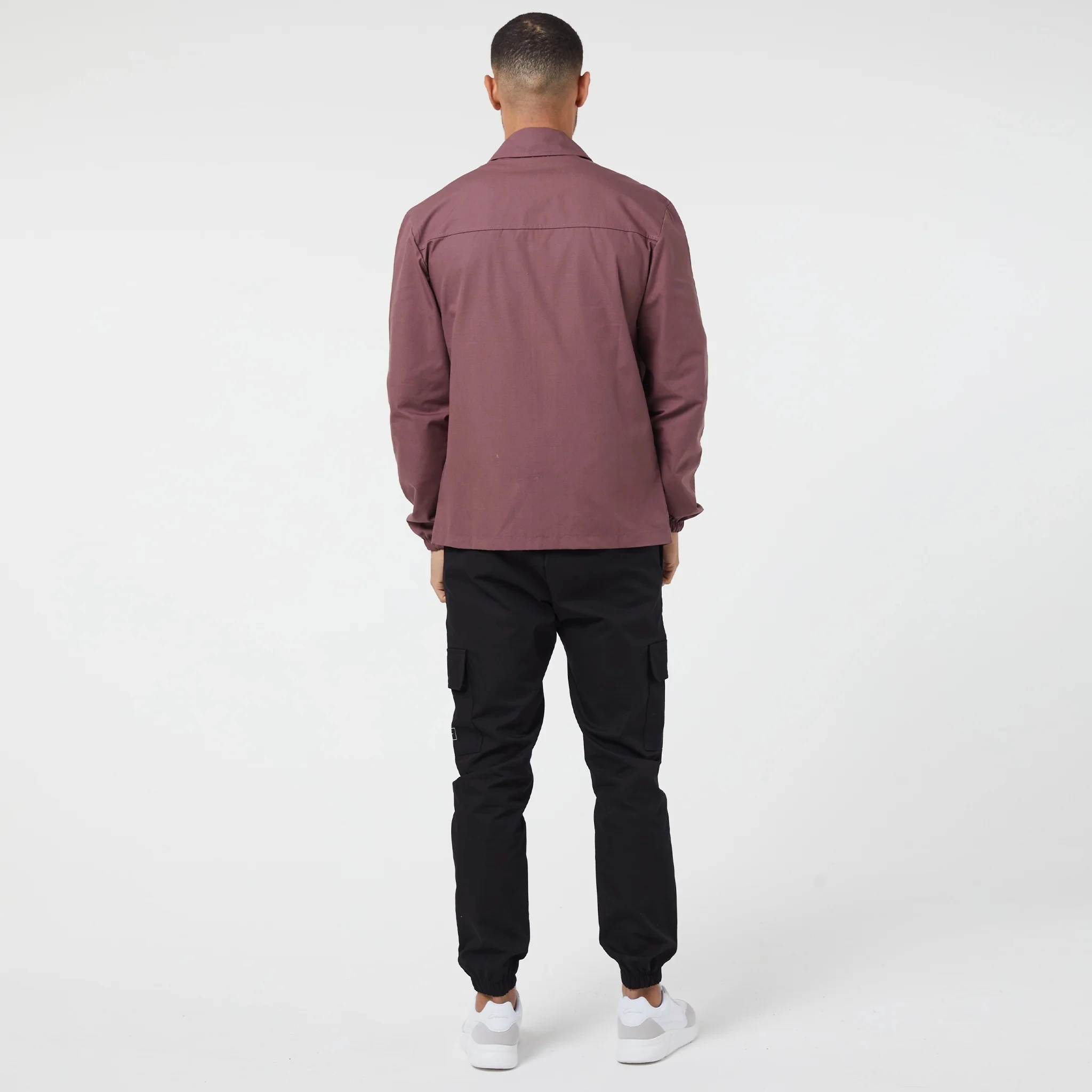Customize Men Woven twill fabric in center zipper and flat patch pockets style Utility Overshirt jacket_voghion.com