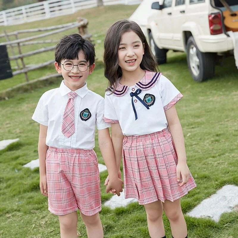 myanmar uniform dress design Students in Myanmar are wearing Green and White uniforms. It is really cool  and attractive with these Myanmar High School Uniform (White and  Green).What do you think Myanmar school uniform? Photo Credit: