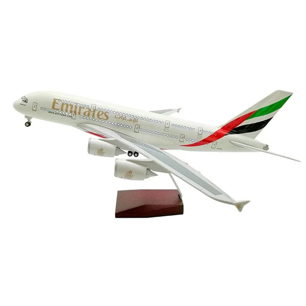 エミレーツ航空 A380 1:160スケール 46cm LEDモデル 照明点灯! LED Flashing Rechargeable Scale 1:160 46cm A380 Emirates Model