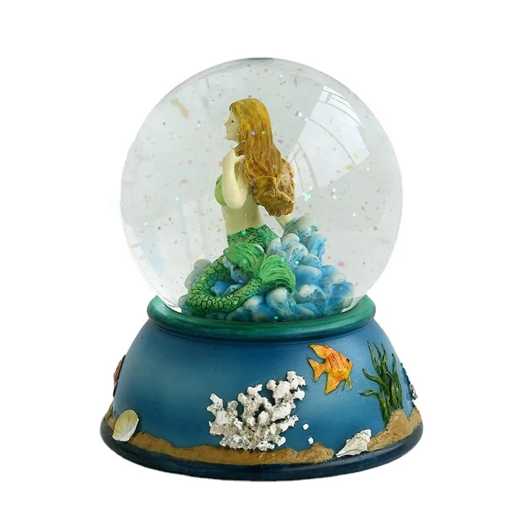 Factory Custom Made Water Globes with Mermaid Aquarium Souvenir Resin Mermaid Snow Globe