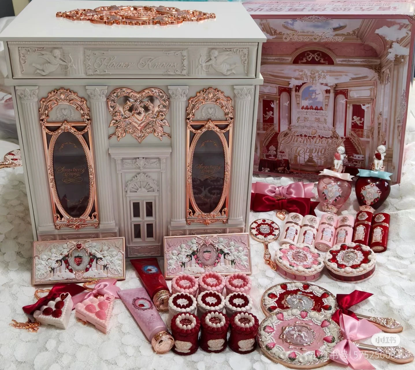 Flower Knows Strawberry Cupid Collection Makeup Gift Box