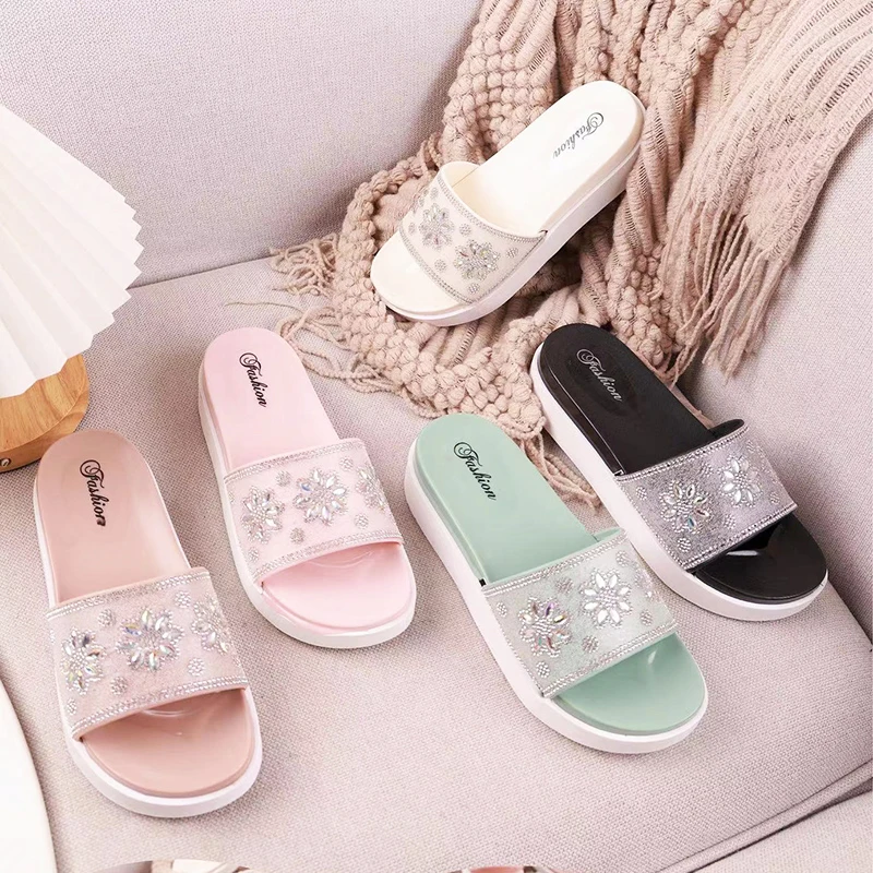 Slippers White Flat Designer Sandals Popular Luxury Shoes Women