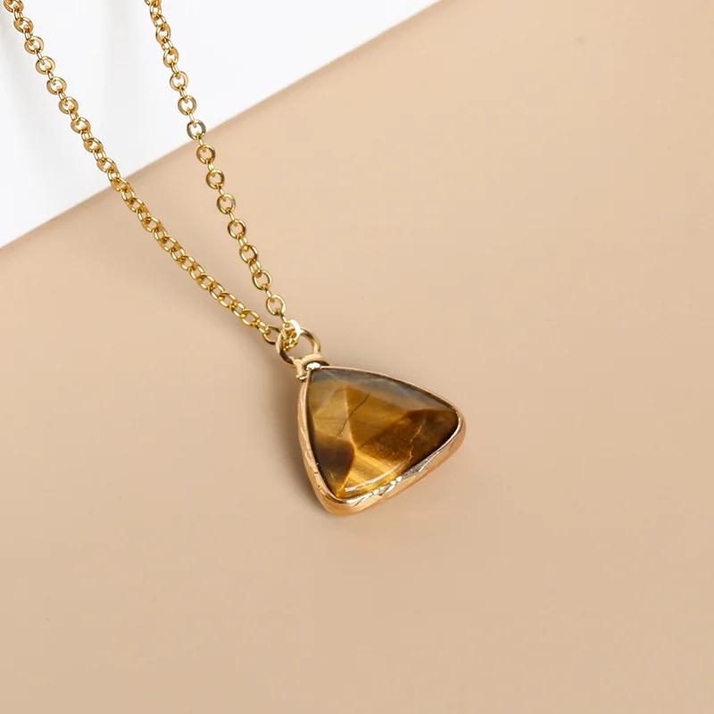 NUORO Temperament Gold Chain Triangle Shape Nature Stone Necklace Green Aventurine Rose Quartz Amethyst Pendant Necklace