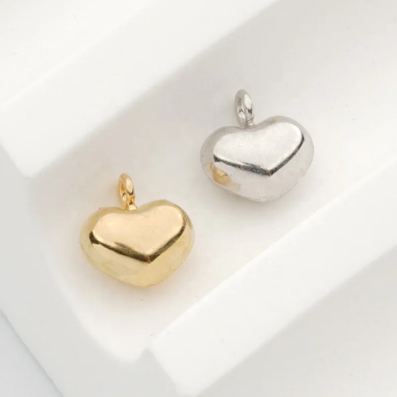 アクセサリー 18k AU750 Hallow Heart Pendant 18k Gold Jewelry Accessories - Pure Heart Charms Pendant