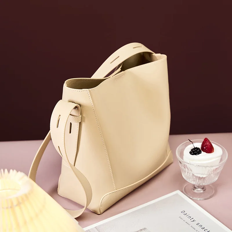 Fashion Custom Logo Leather Ladies Sling Bags Wholesale Girl Shoulder Crossbody Sling Tote Bag