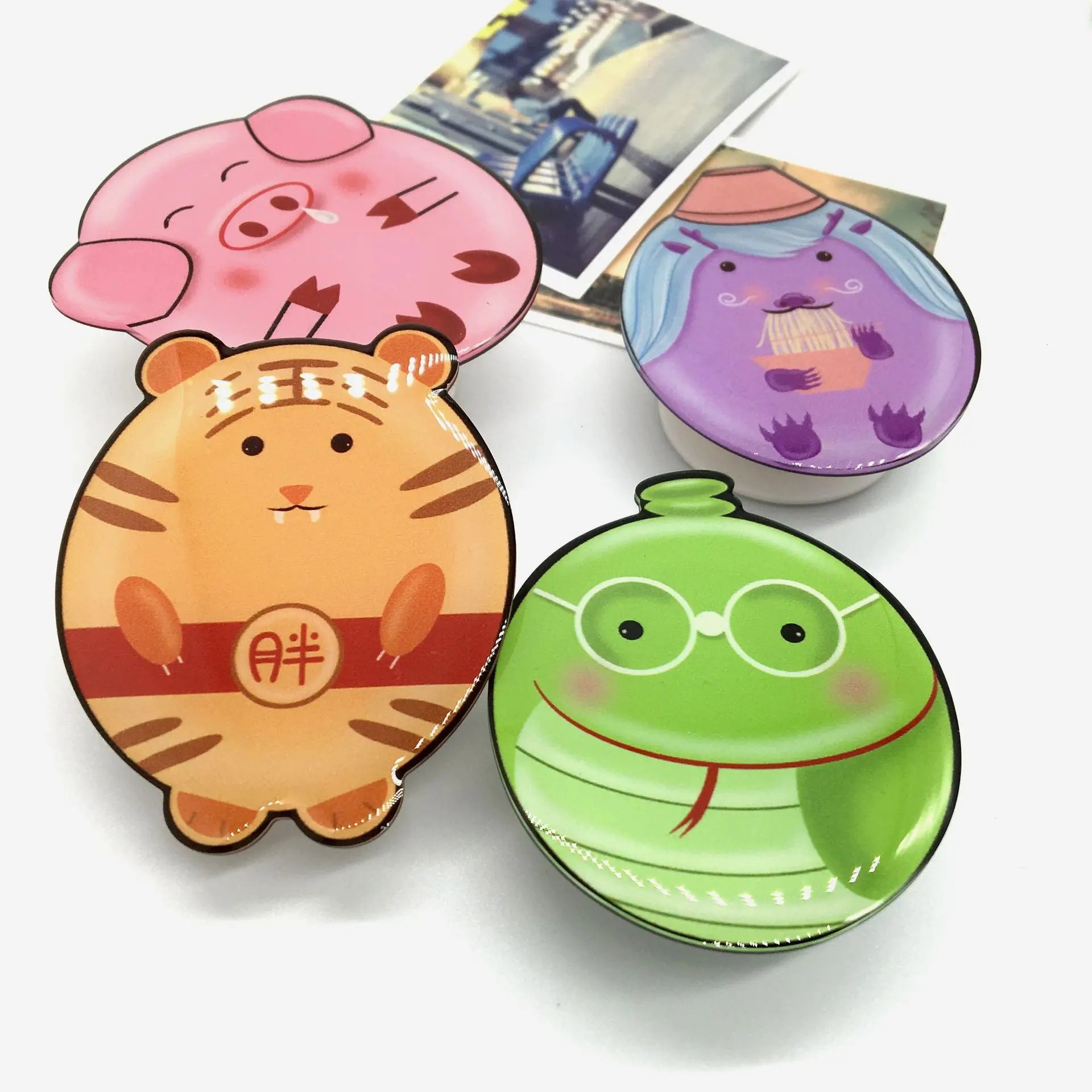 Waterproof Phone Holders Custom Cute Cartoon Epoxy Mobile Phone Sockets