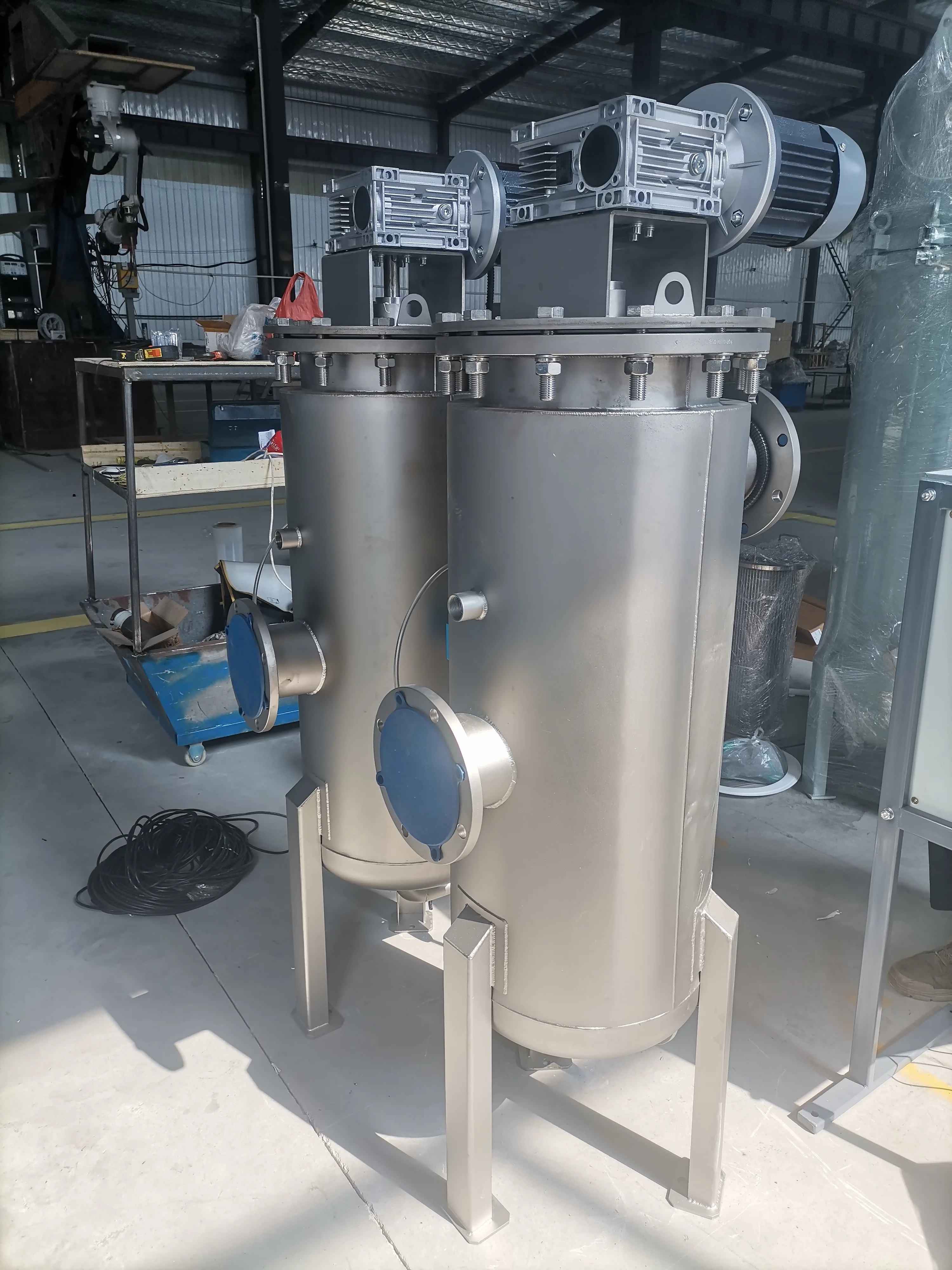 SS304 Pneumatic Scraper Type Self-cleaning Filter for Fine Chemical ...