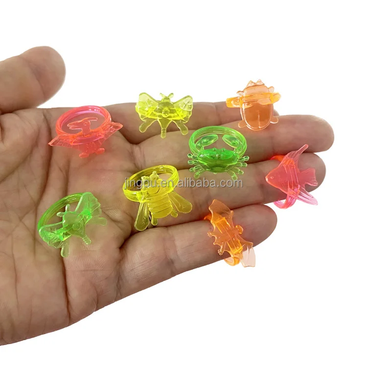 Cheap Wholesale Assorted Plastic Mini Insect Ring Small Kids Toy For 28mm 32mm 1 Inch Surprise